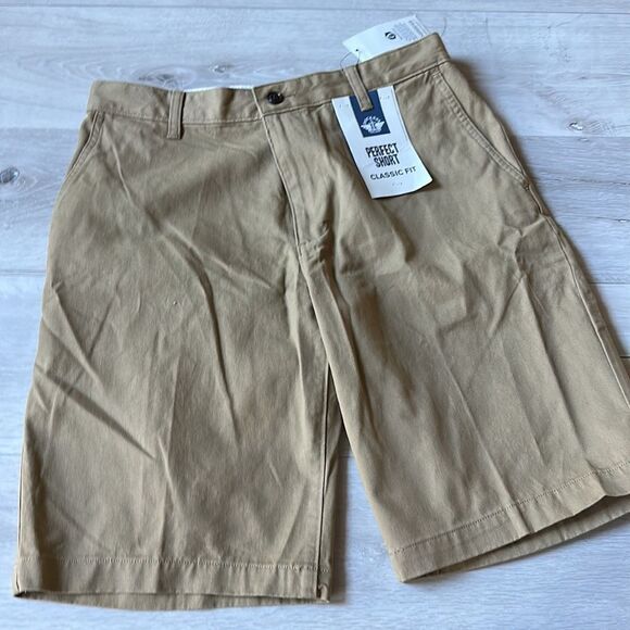 Dockers Perfect Short‎ Classic Fit Khaki SZ 32 NWT - Picture 3 of 4